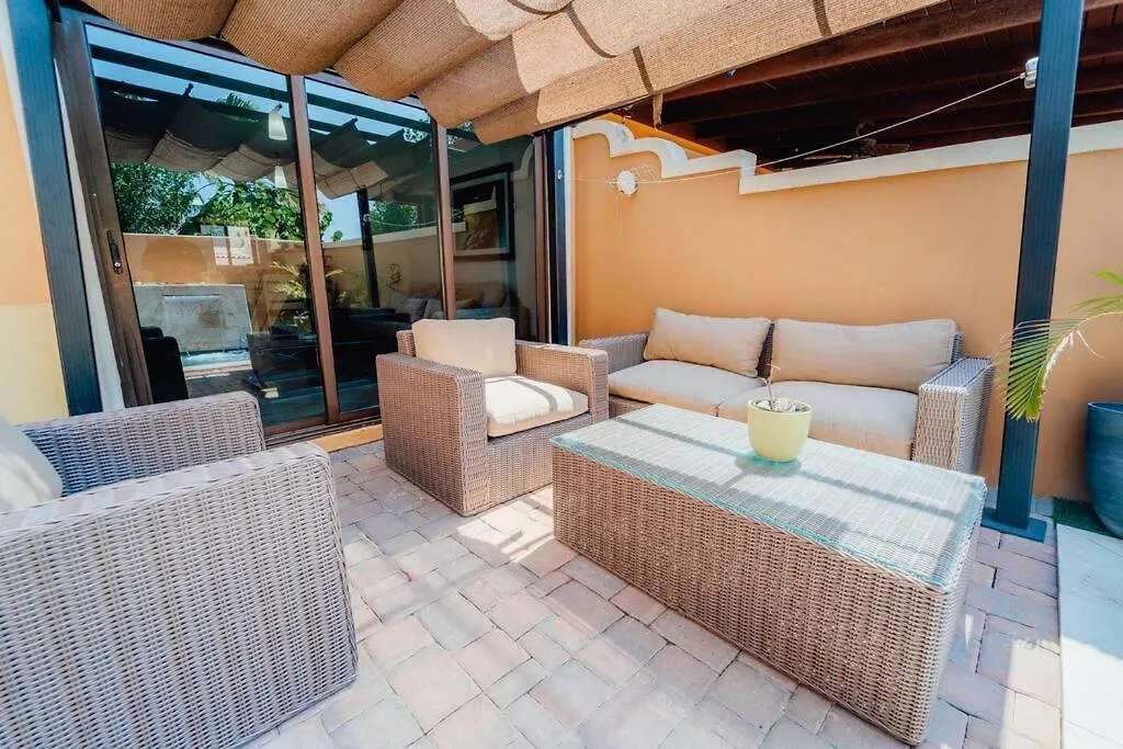 Villa Gold Coast Beautiful House With Private Pool Palm Beach 0*,  Aruba